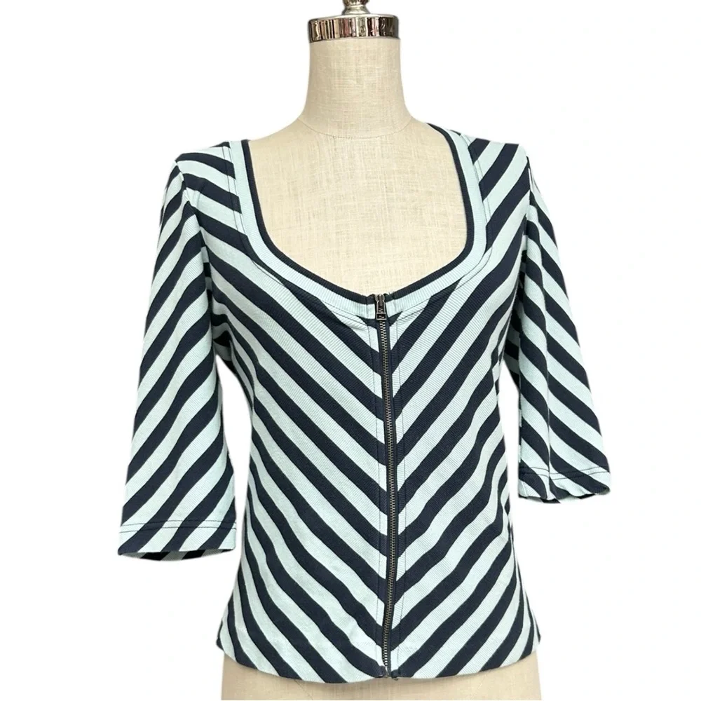 Maeve Anthropologie Blue Striped Zip Front Top Size Medium Scoop Neck Zip - Picture 5 of 12